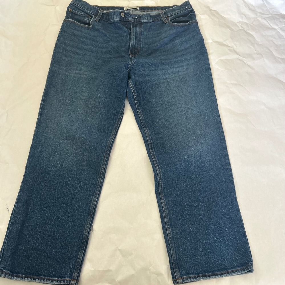 Abercrombie & Fitch 90s Straight Ultra High Rise Jeans Medium Wash Size 34/18